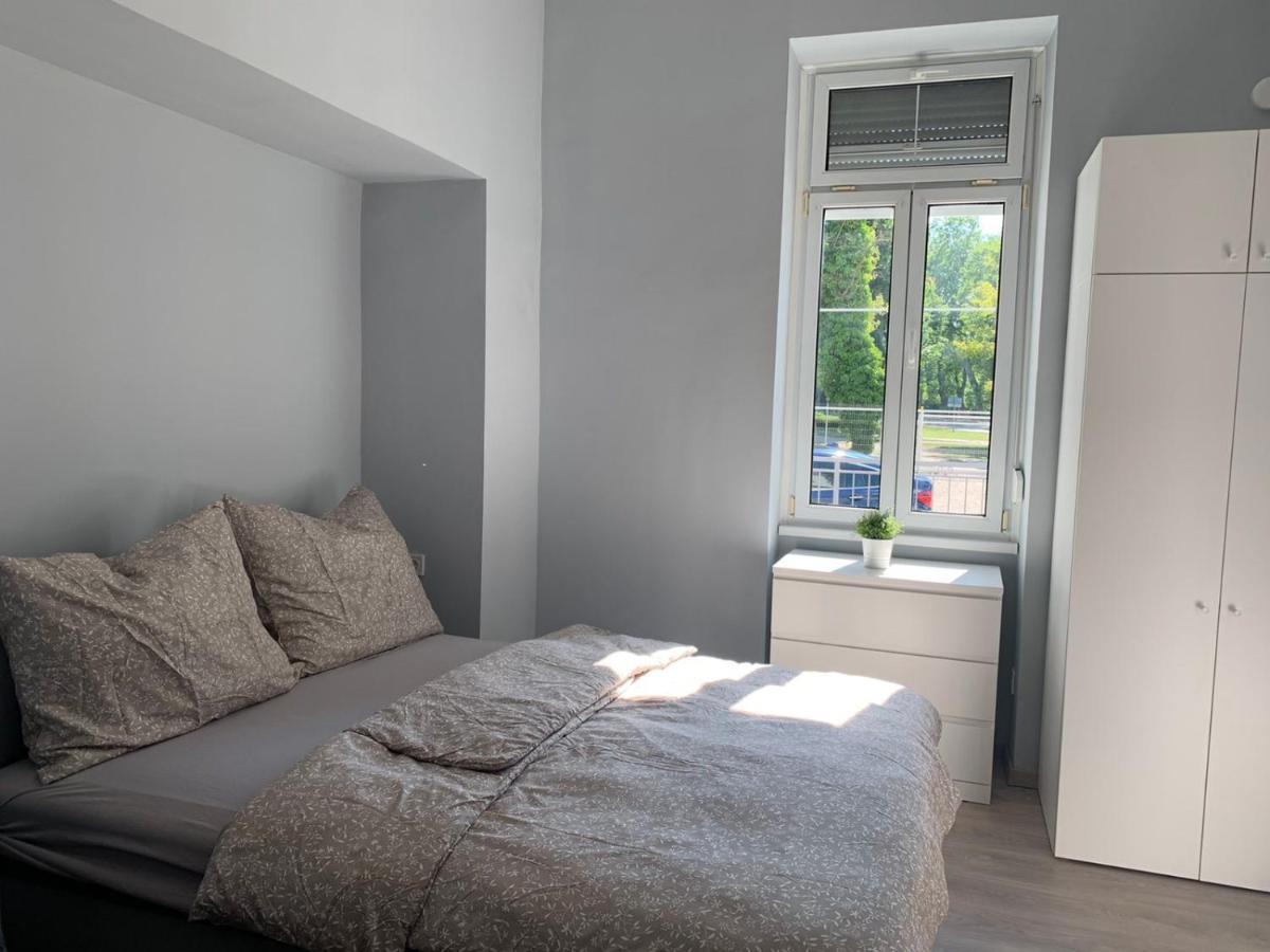 Balatonboglár Kinizsi Udvar Apartmanhaz מראה חיצוני תמונה