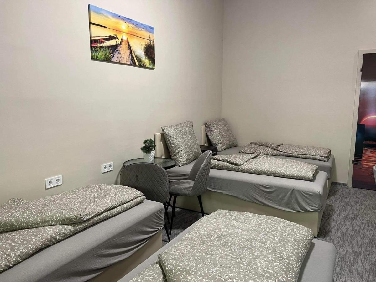 Balatonboglár Kinizsi Udvar Apartmanhaz מראה חיצוני תמונה