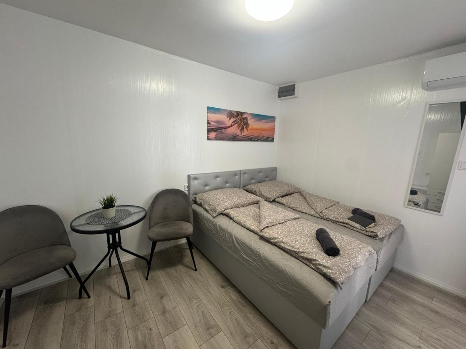 Balatonboglár Kinizsi Udvar Apartmanhaz מראה חיצוני תמונה