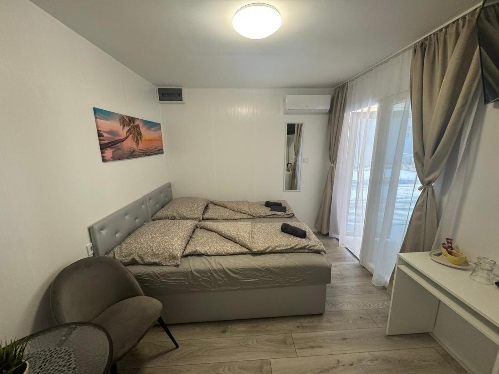 Balatonboglár Kinizsi Udvar Apartmanhaz מראה חיצוני תמונה