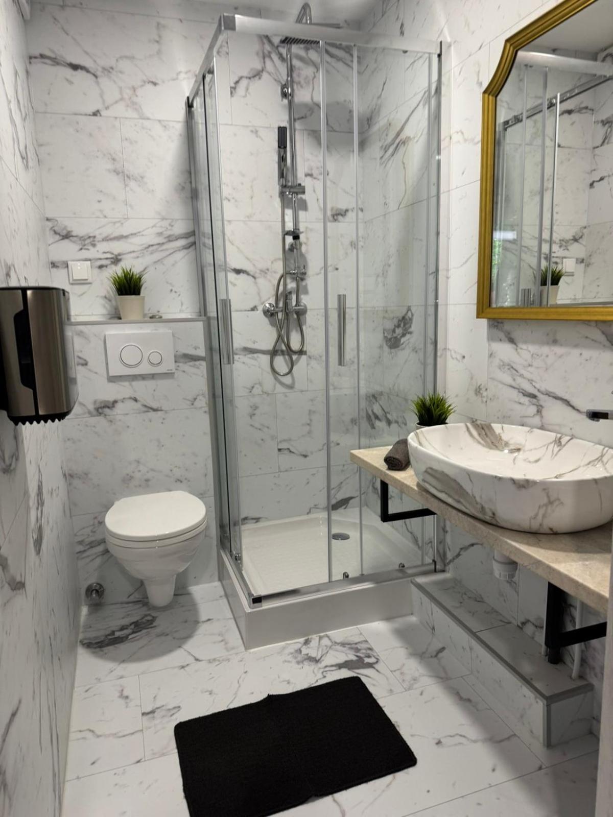 Balatonboglár Kinizsi Udvar Apartmanhaz מראה חיצוני תמונה