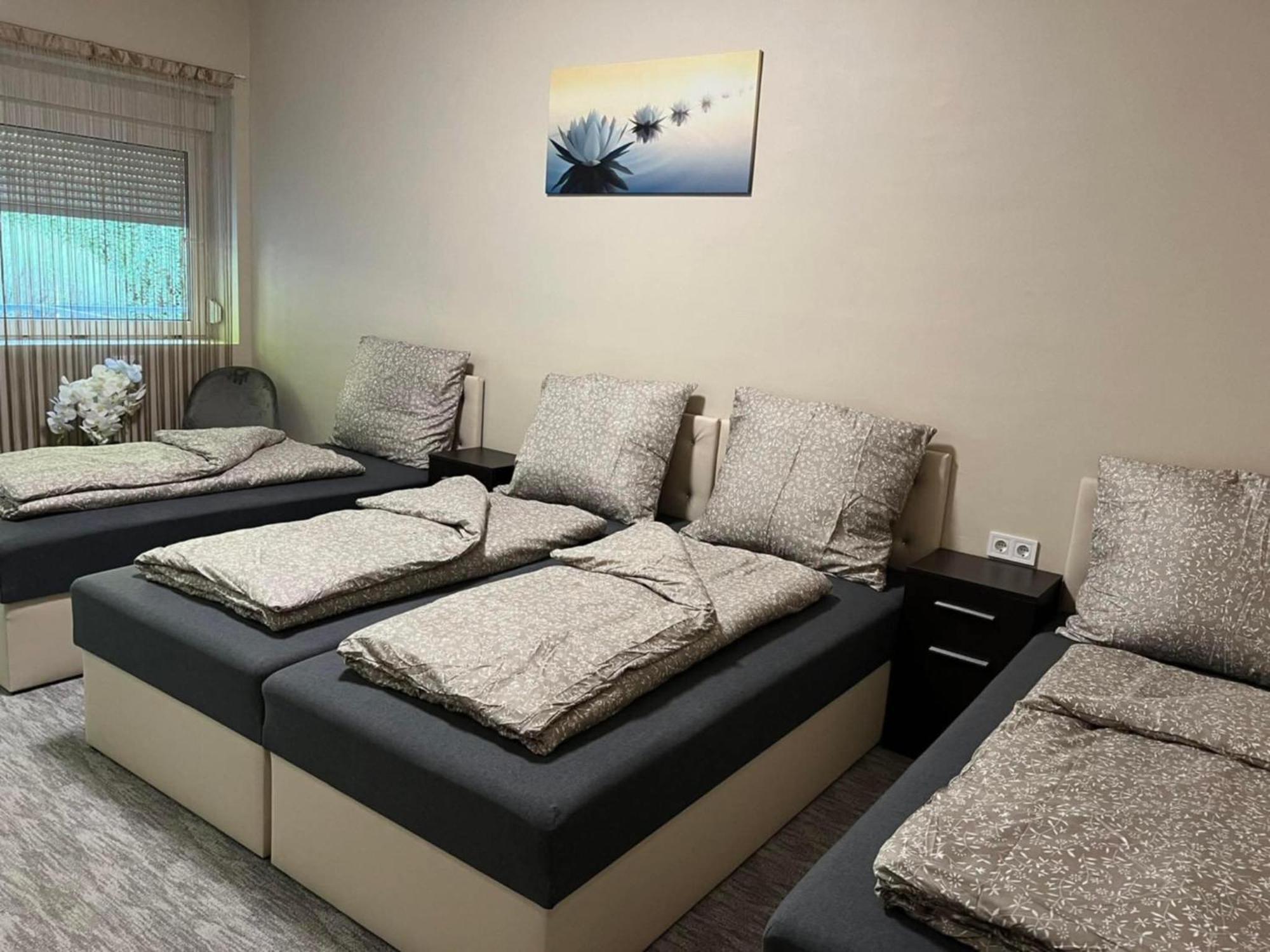 Balatonboglár Kinizsi Udvar Apartmanhaz מראה חיצוני תמונה