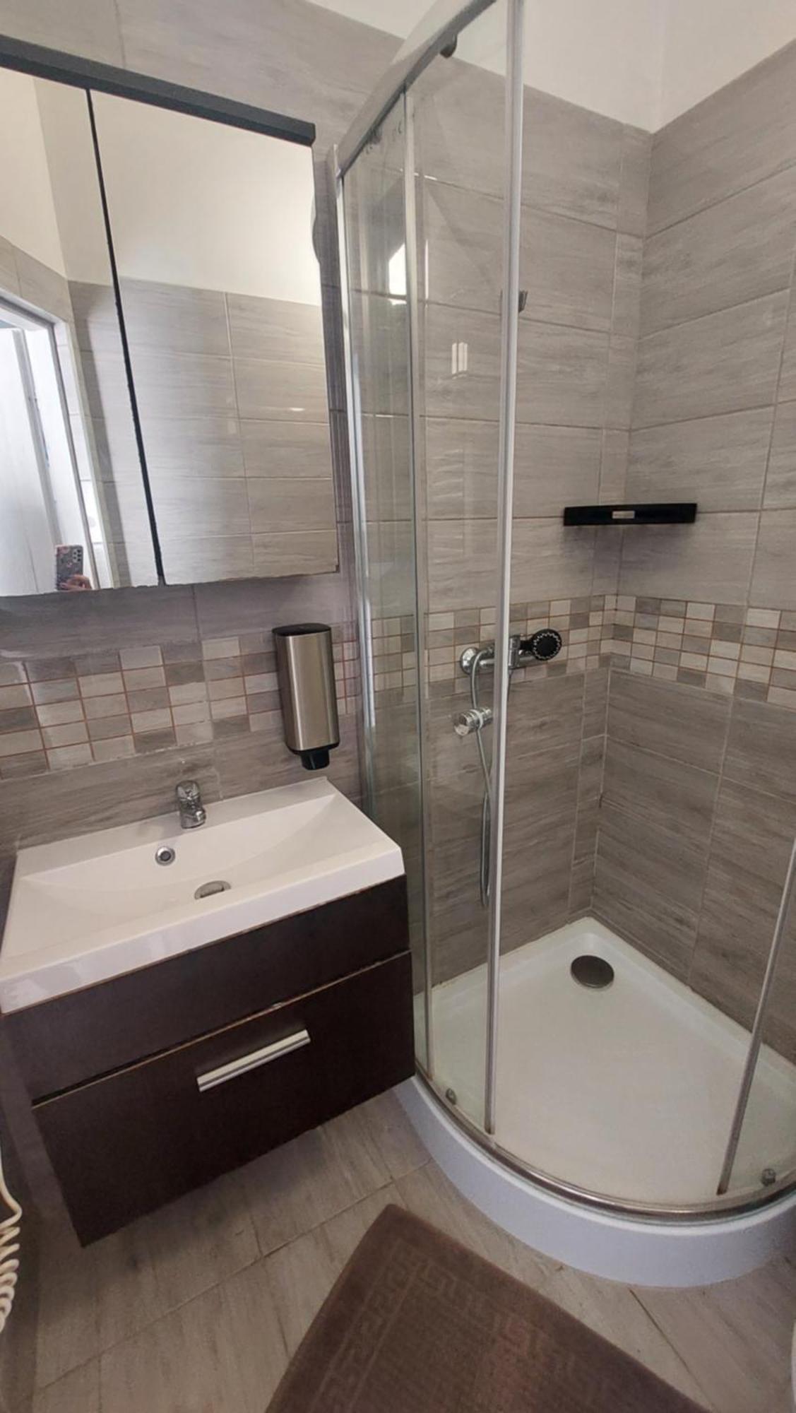 Balatonboglár Kinizsi Udvar Apartmanhaz מראה חיצוני תמונה