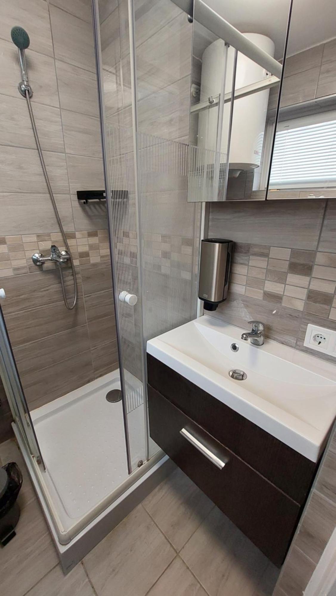Balatonboglár Kinizsi Udvar Apartmanhaz מראה חיצוני תמונה